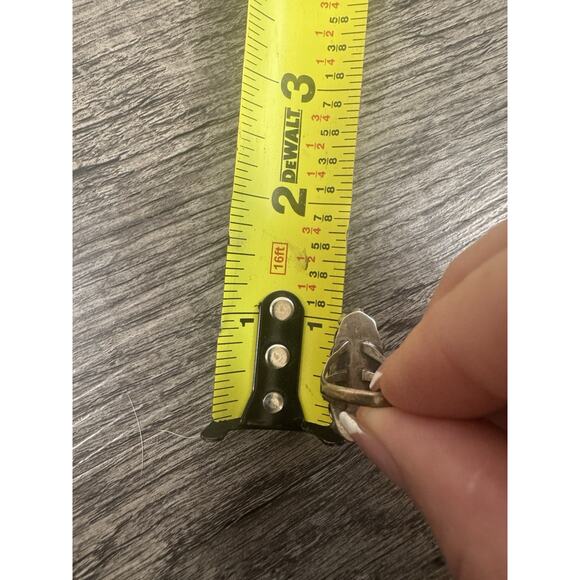 Long Native American Indian Mother of Pearl Sterling Silver Ring Size 6 MOP - Picture 7 of 8